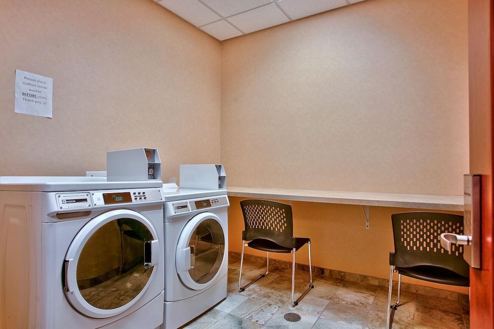 Hampton Inn & Suites Scottsdale At Talking Stick Buitenkant foto