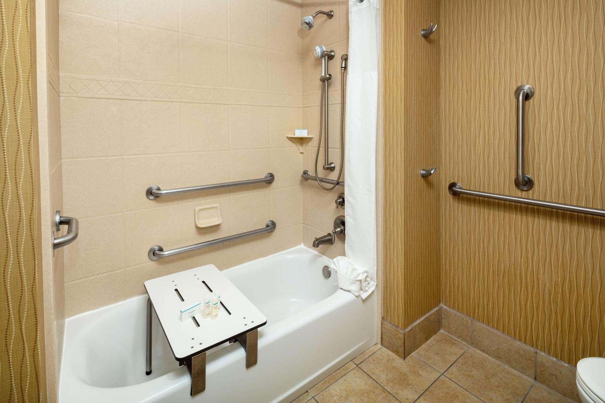 Hampton Inn & Suites Scottsdale At Talking Stick Buitenkant foto